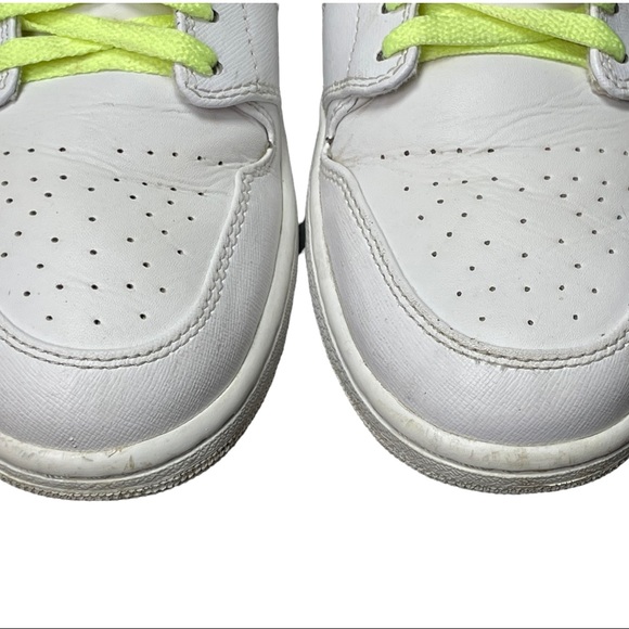 Air Jordan 1 Mid (2012) 554724-100 size Men’s 11 no box CLEAN - Picture 6 of 12